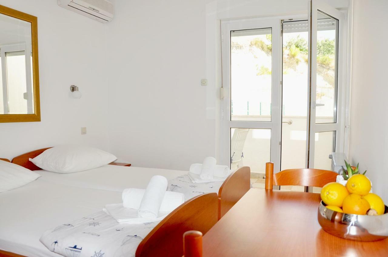 Sunrise Apartments And Studio Apartments لوكفا روجوزنيكا المظهر الخارجي الصورة